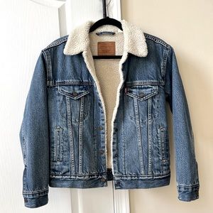 Levi’s fleece lined Jean jacket